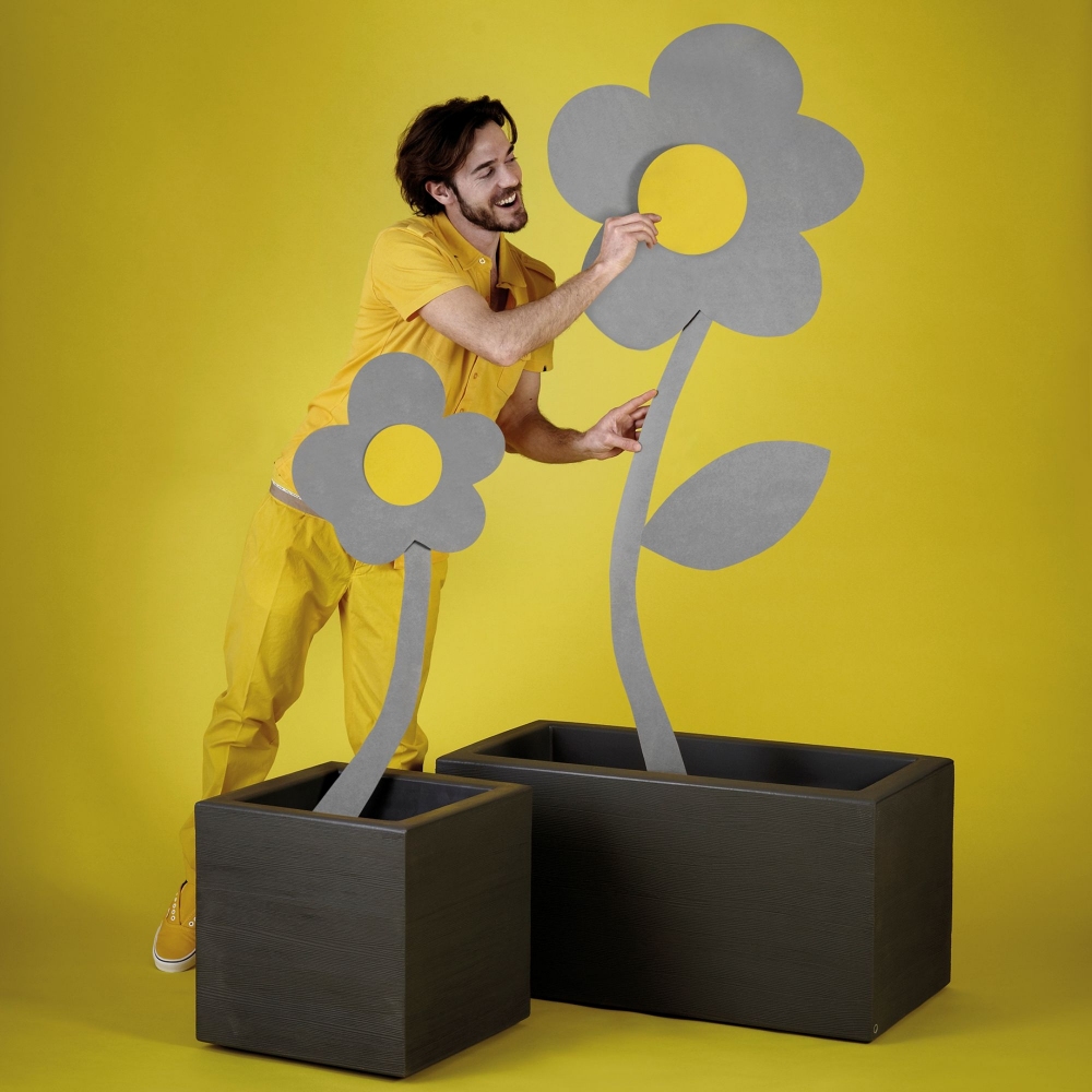 Slide Quadra Outdoor Vase 45