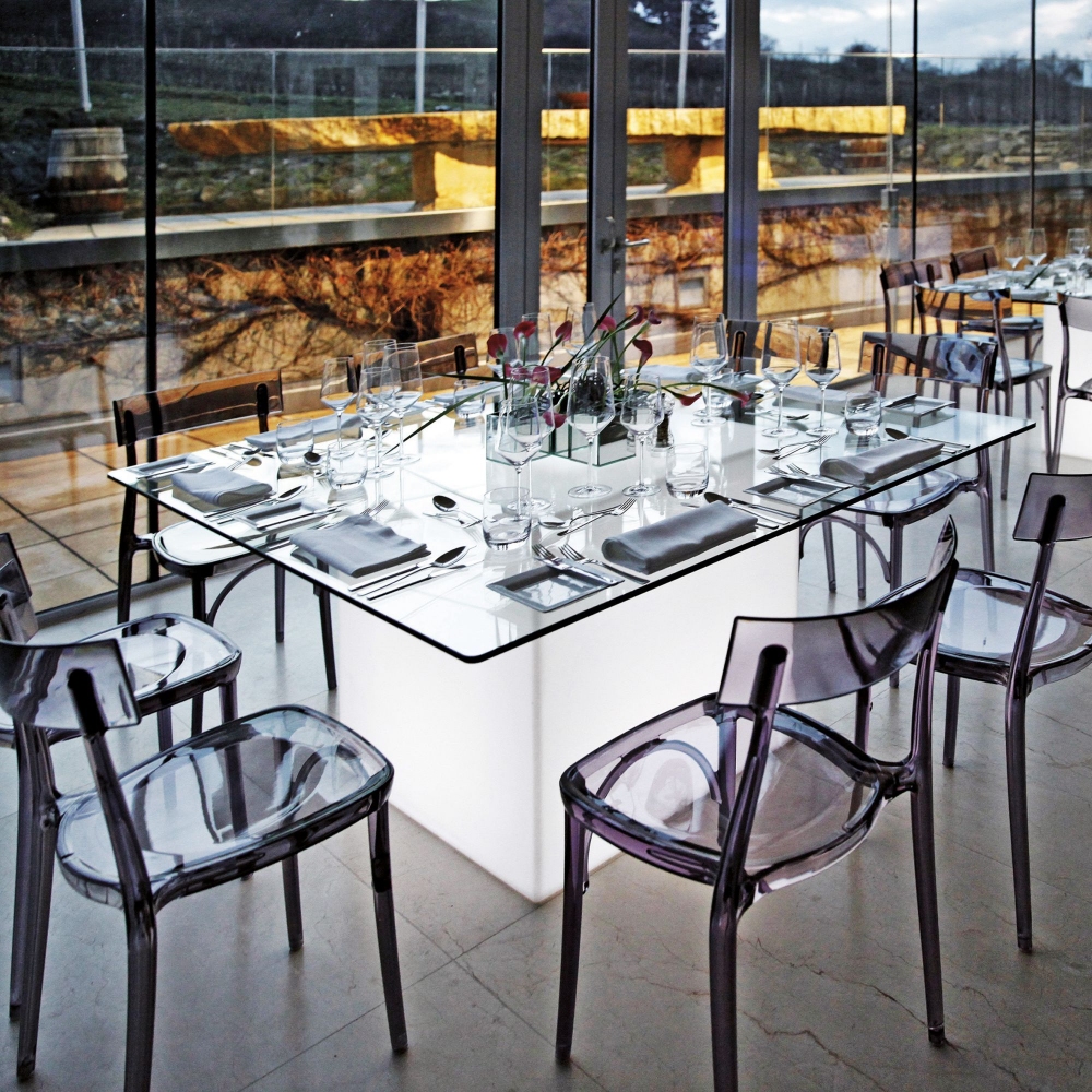 Slide Square luminous Table 150x150x74h cm