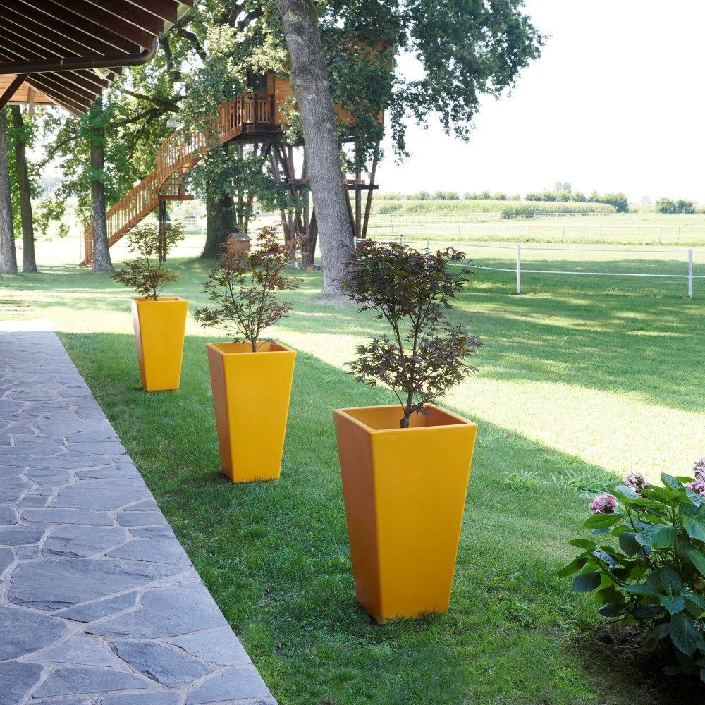 Slide Vaso outdoor Y-Pot 41x41x74h cm
