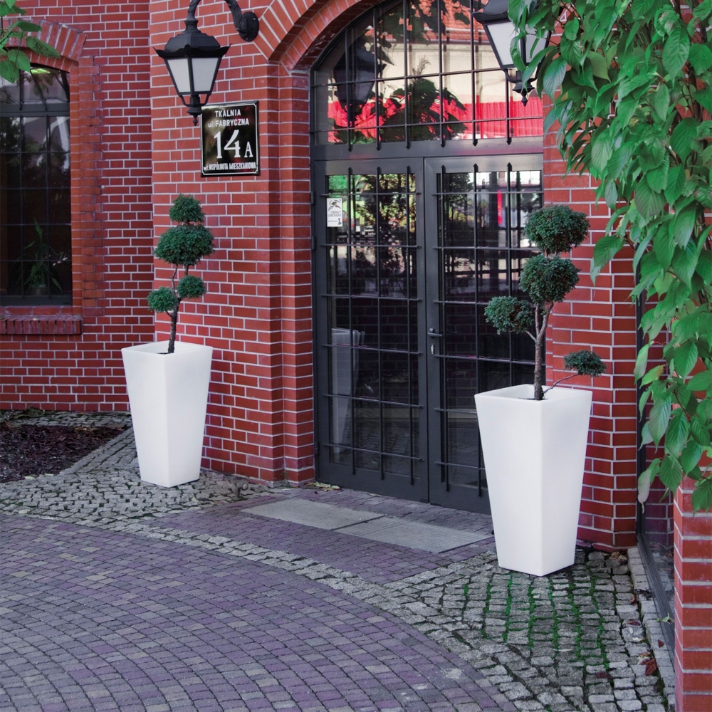 Slide Y-Pot Outdoor Vase 41x41x74h cm