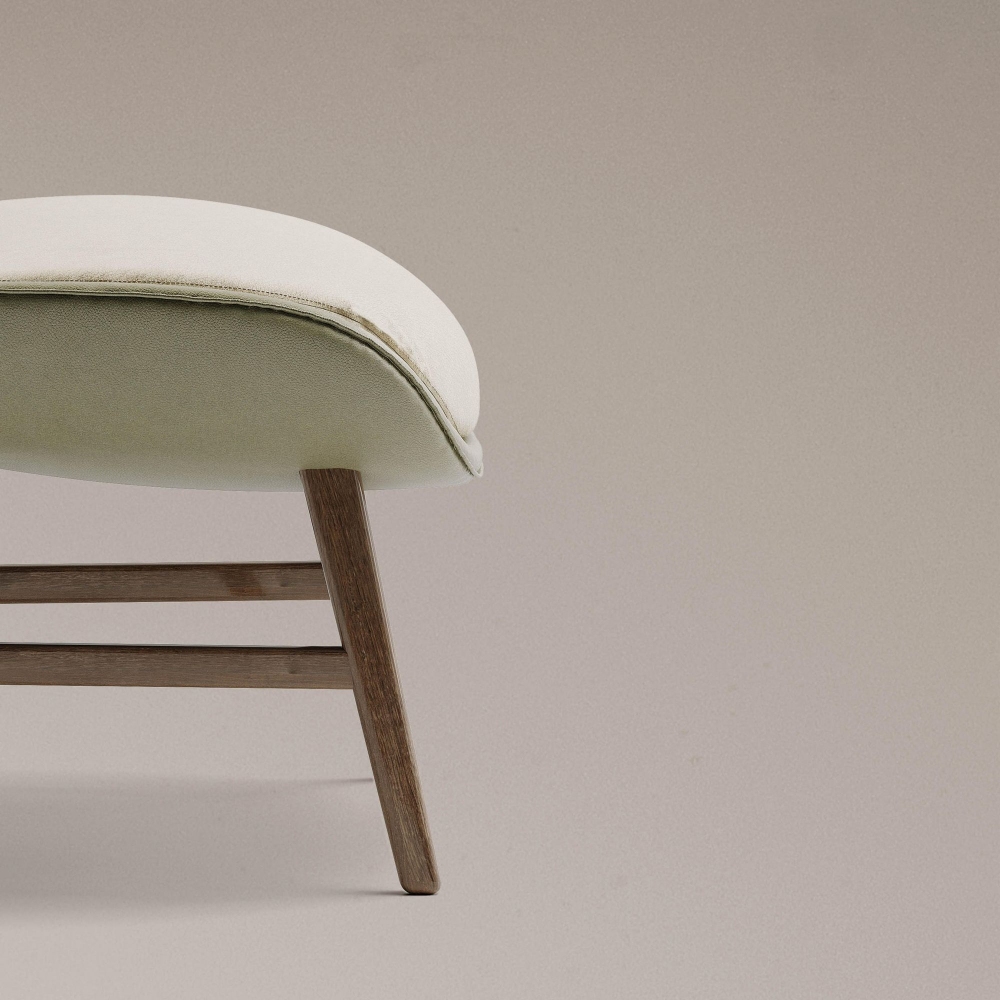 Capital Dafne Armchair