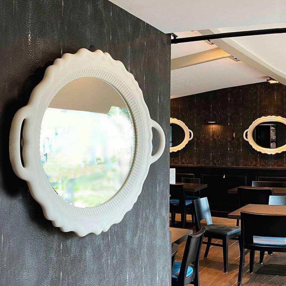 Qeeboo Plateau Mirror