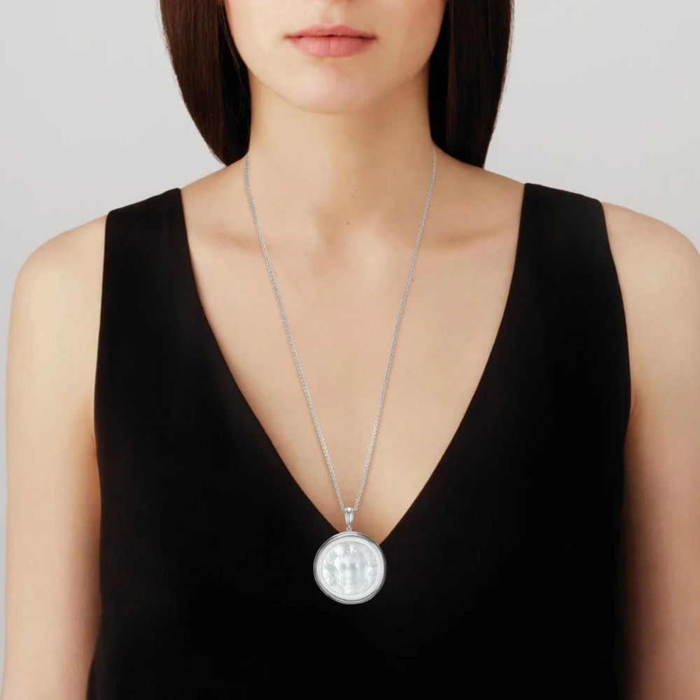 Lalique Aréthuse Round Pendant