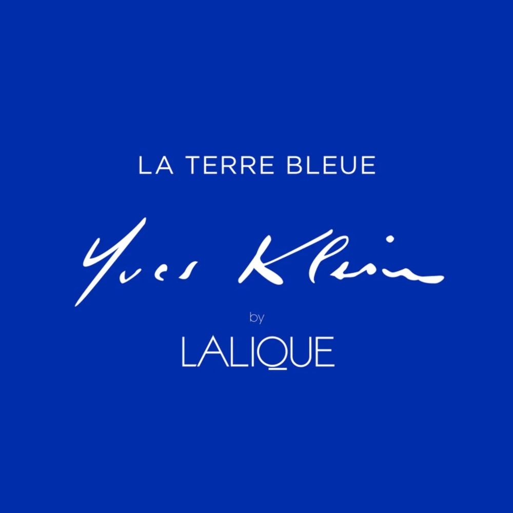 Lalique Scultura in cristallo La Terre Bleue Yves Klein  By Lalique 2015