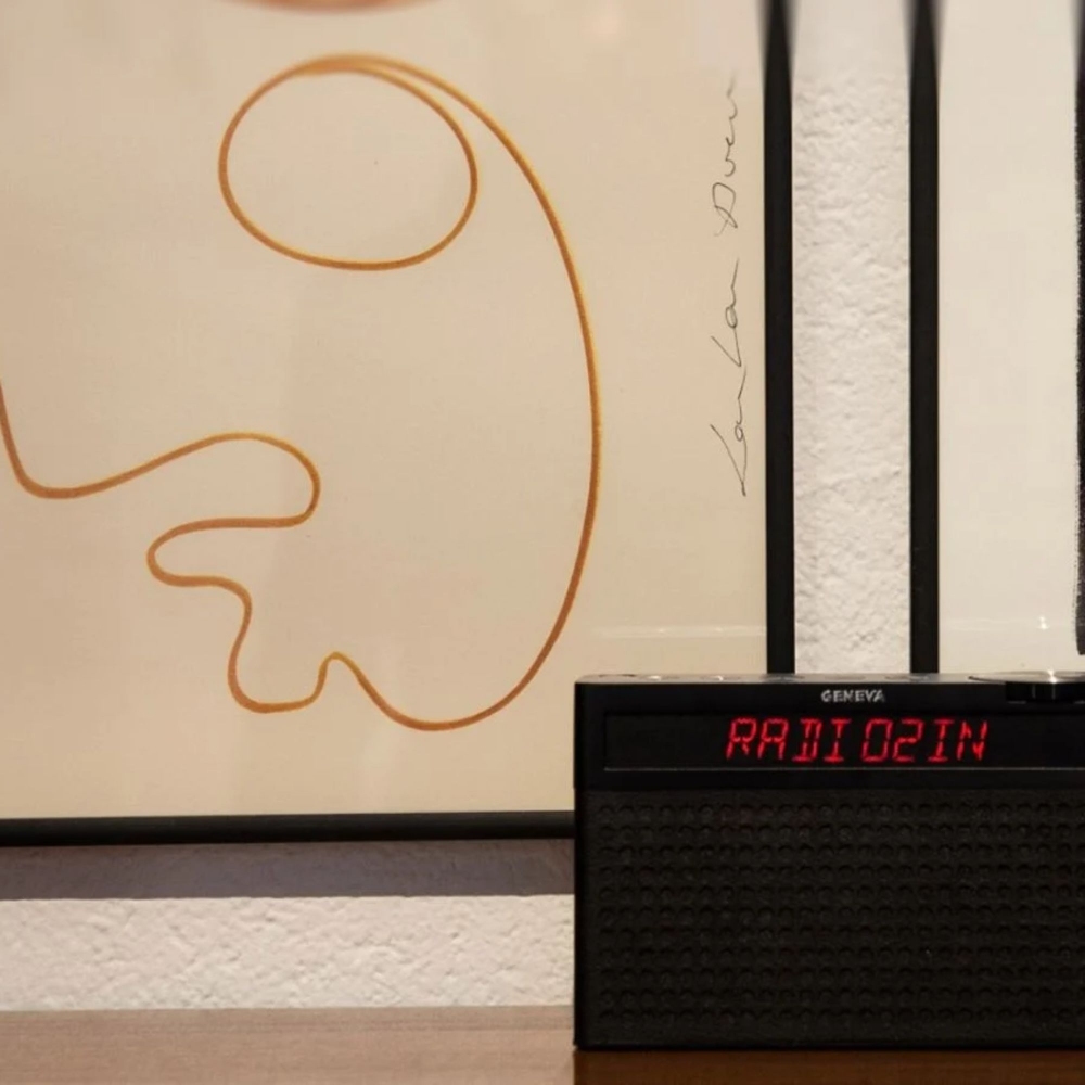 Geneva Speaker Bluetooth / Radio FM / DAB+ Touring/S+