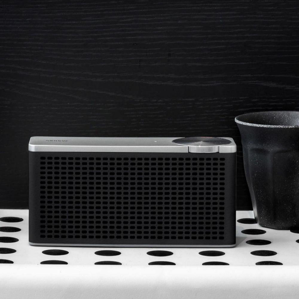 Geneva Touring/XS Bluetooth Speaker