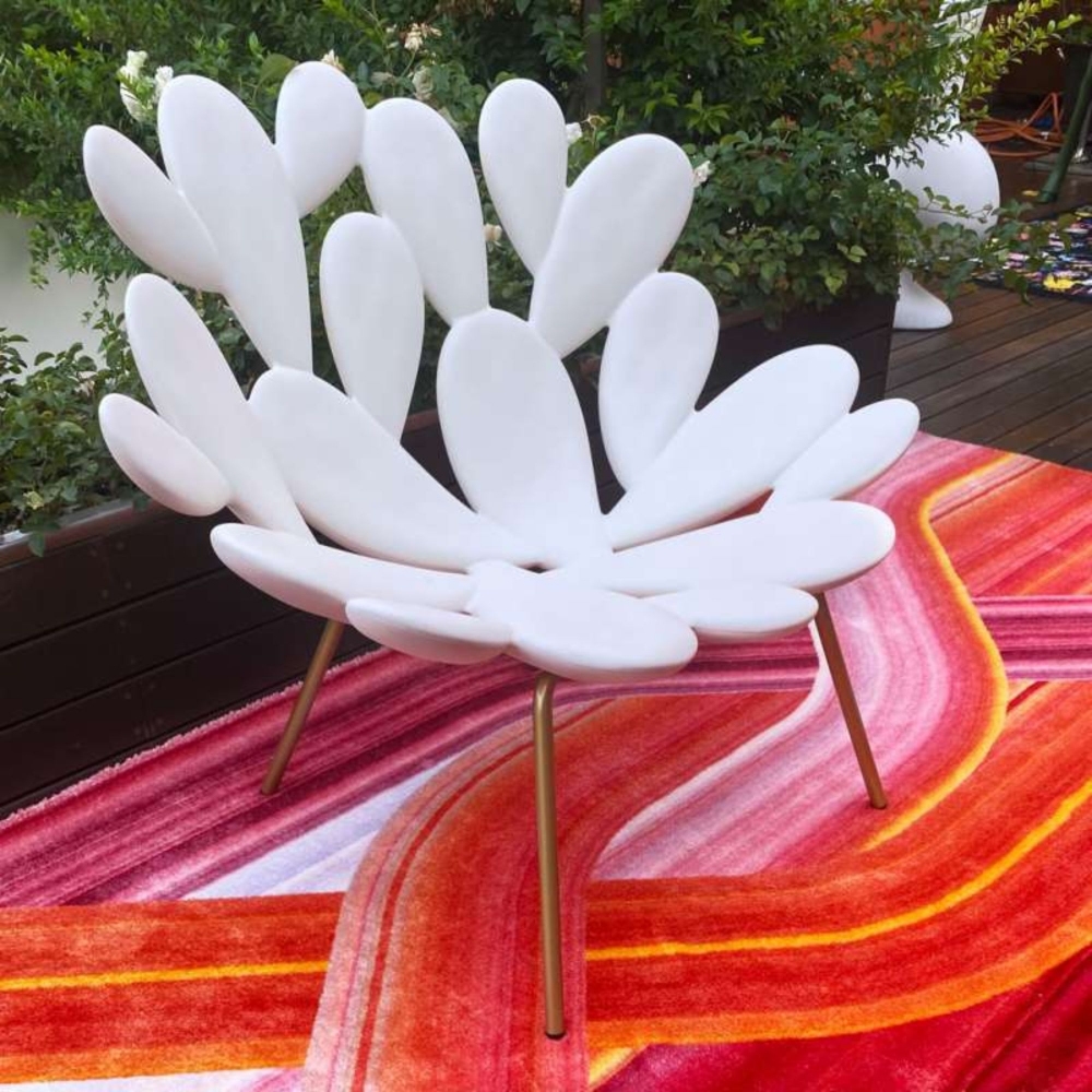 Qeeboo Poltrona lounge Filicudi Brass