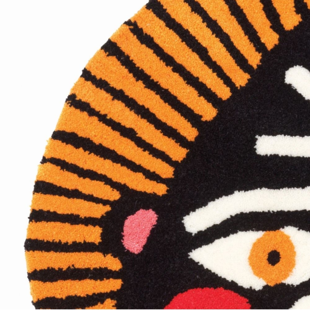 Qeeboo Oggian Drillo Shaped Rug