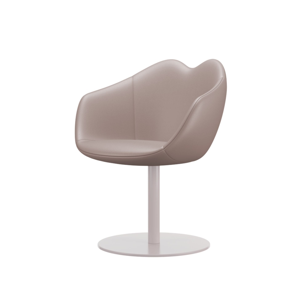 Qeeboo XOXO Leather Chair - Round Base