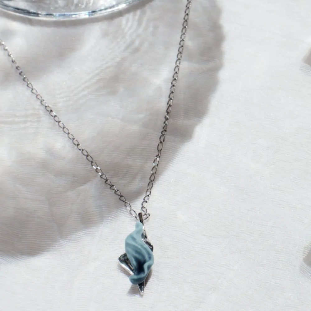 Lladró Aquarium Pendant