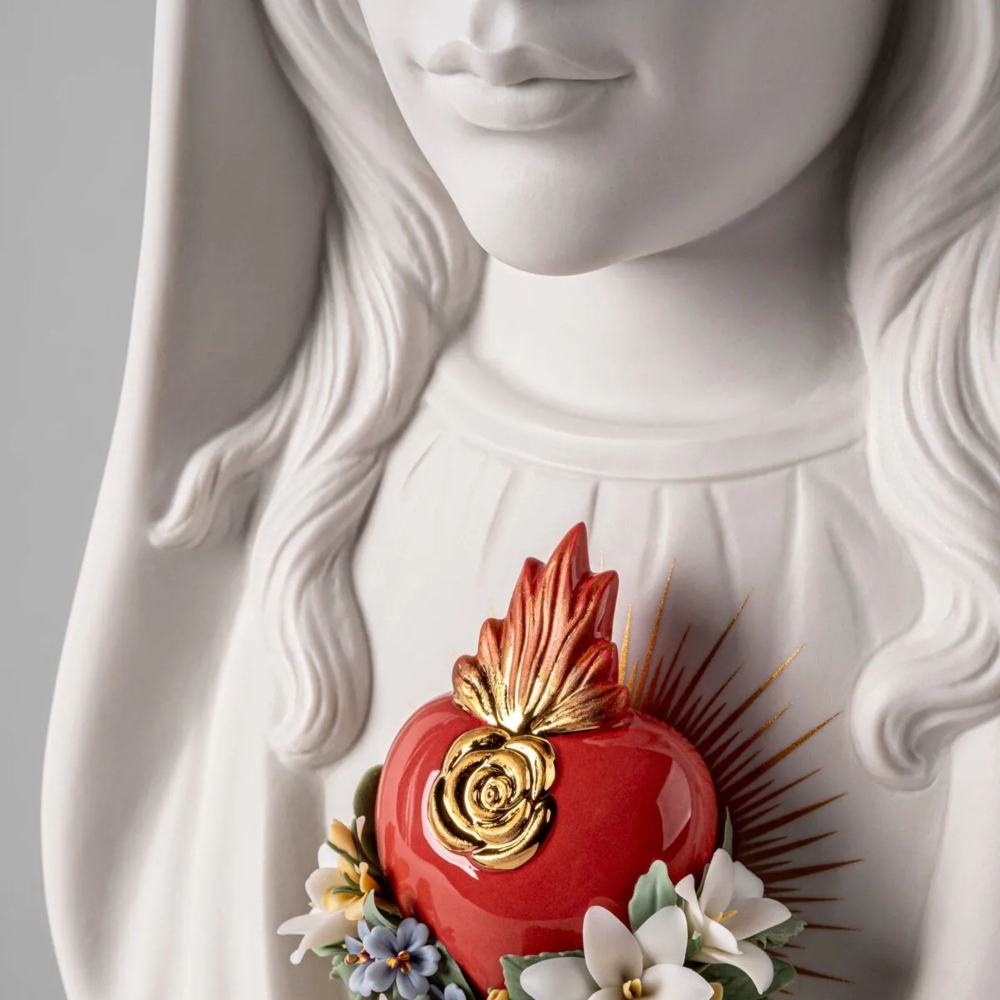 Lladró Cuore Immacolato Di Maria Porcelain Sculpture
