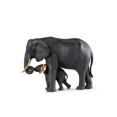 Lladró Leading the way Porcelain Sculpture - Black-Gold
