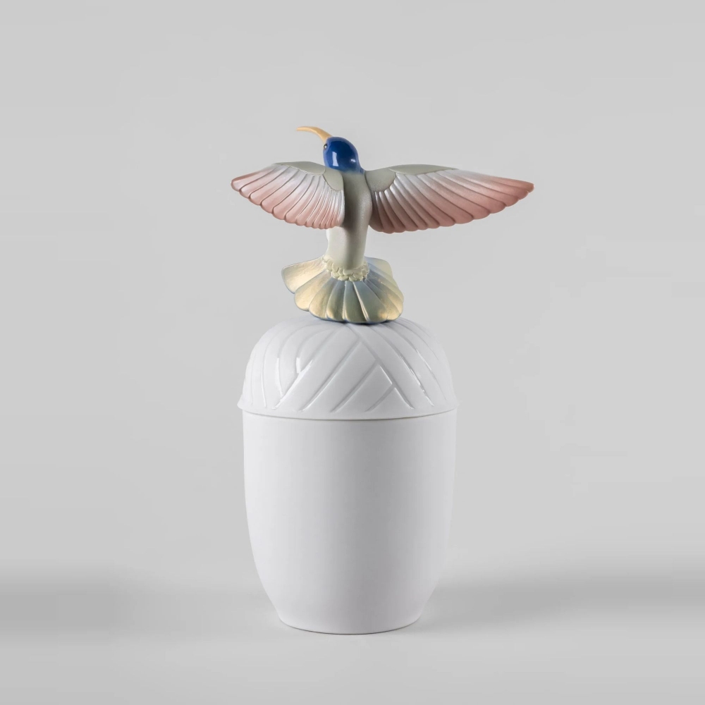 Lladrò Hummingbird Porcelain Box
