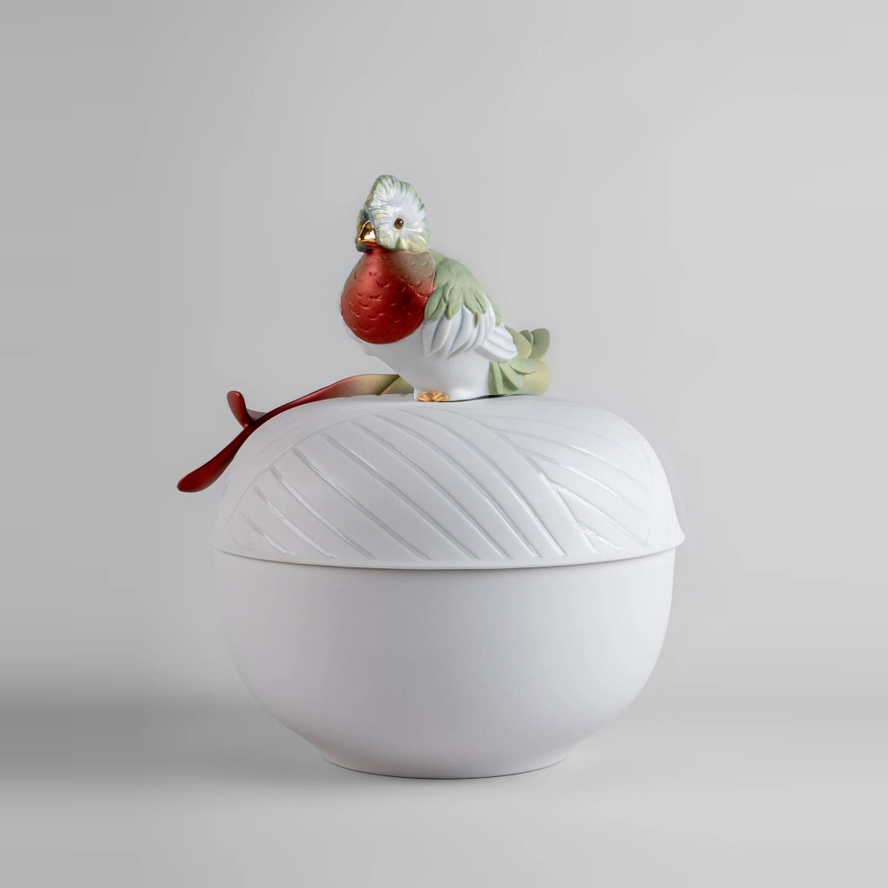 Lladrò Quetzal Porcelain Box