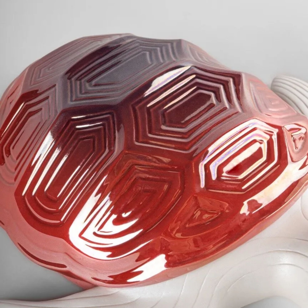 Lladrò Tartaruga Porcelain Sculpture