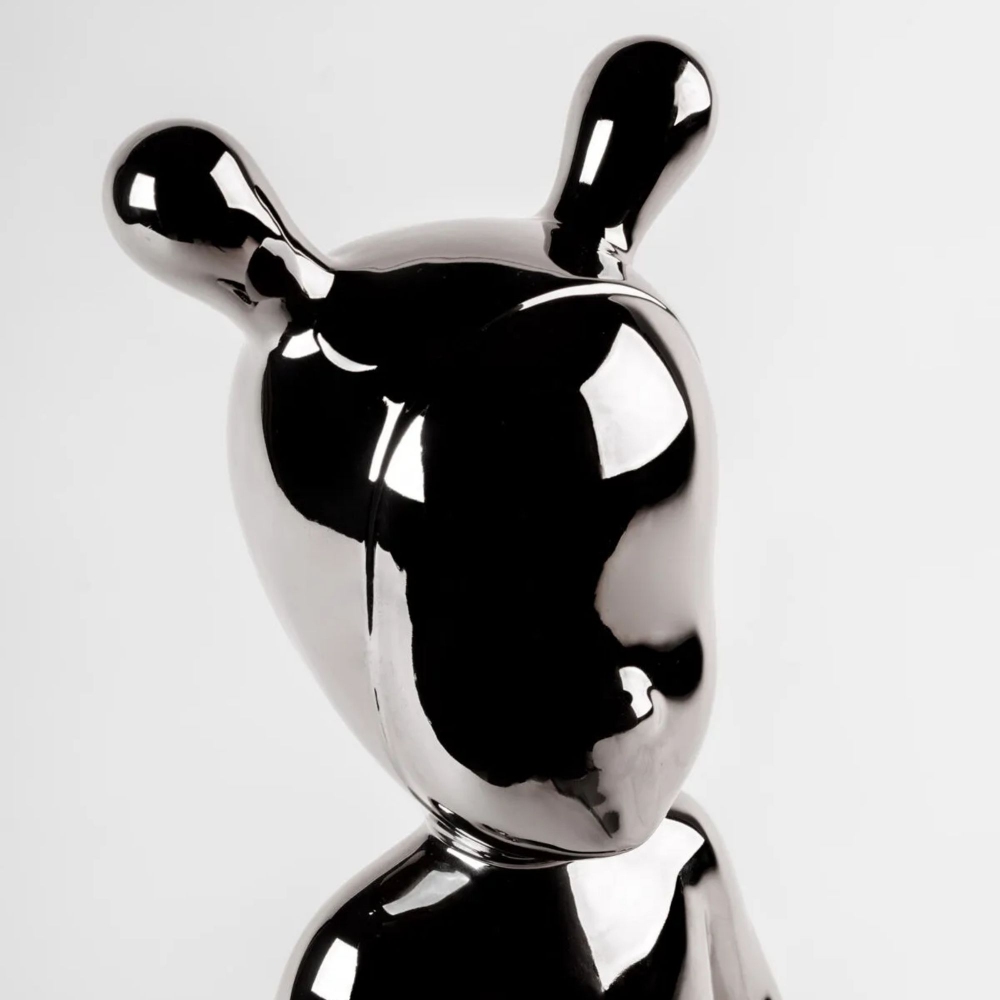 Lladrò The Silver Guest Big Porcelain Sculpture