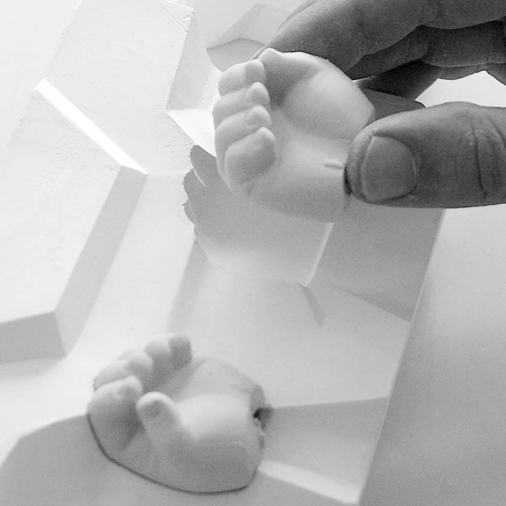 Lladrò The Silver Guest Big Porcelain Sculpture