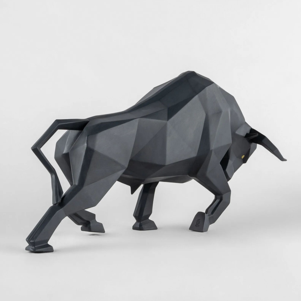 Lladrò Matte Black Bull Porcelain Sculpture