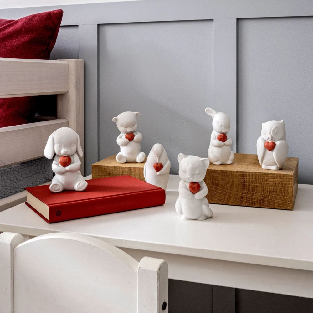 Lladrò Whiskers Playful Kitten Porcelain Sculpture