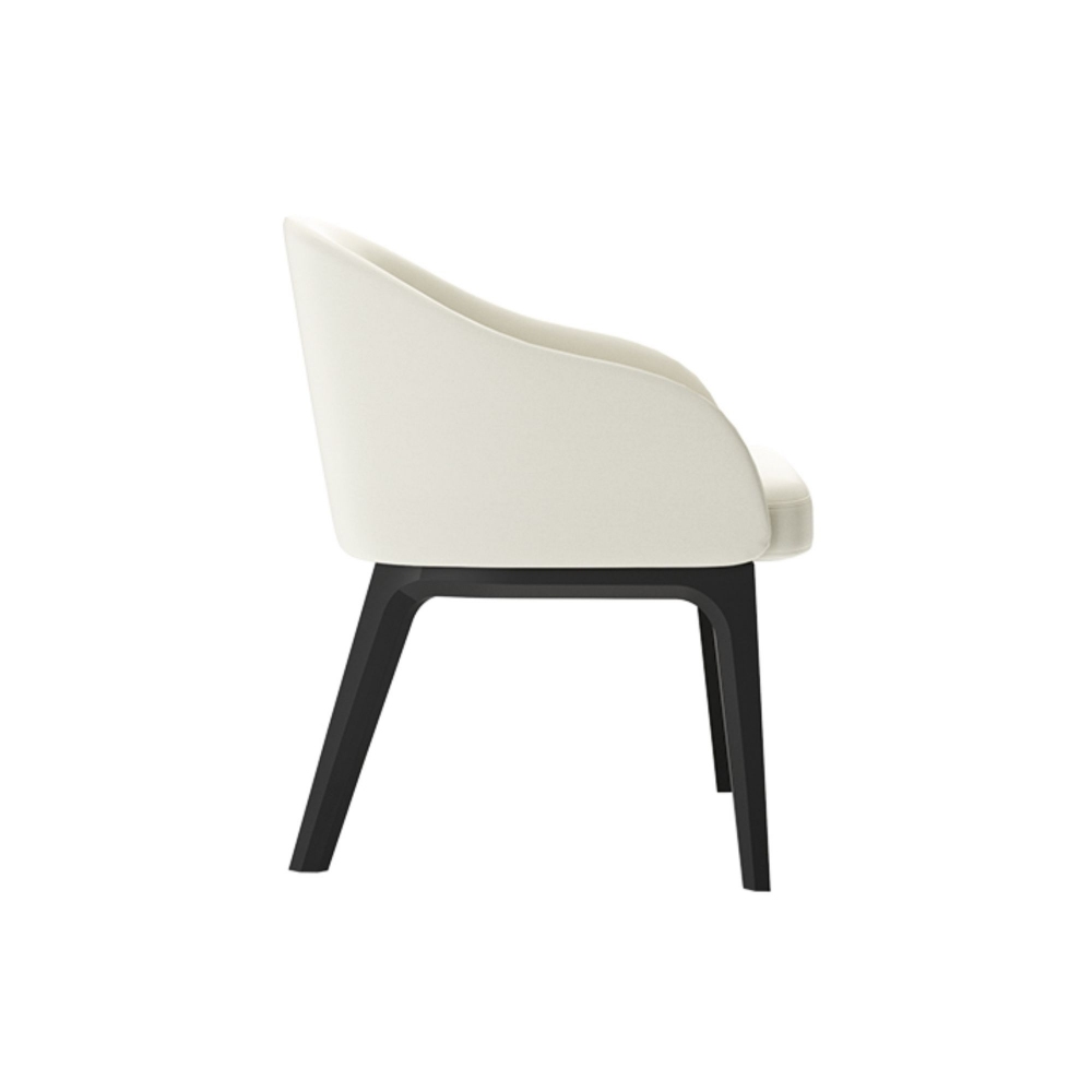 BBB Italia Aurelia Armchair with armrests