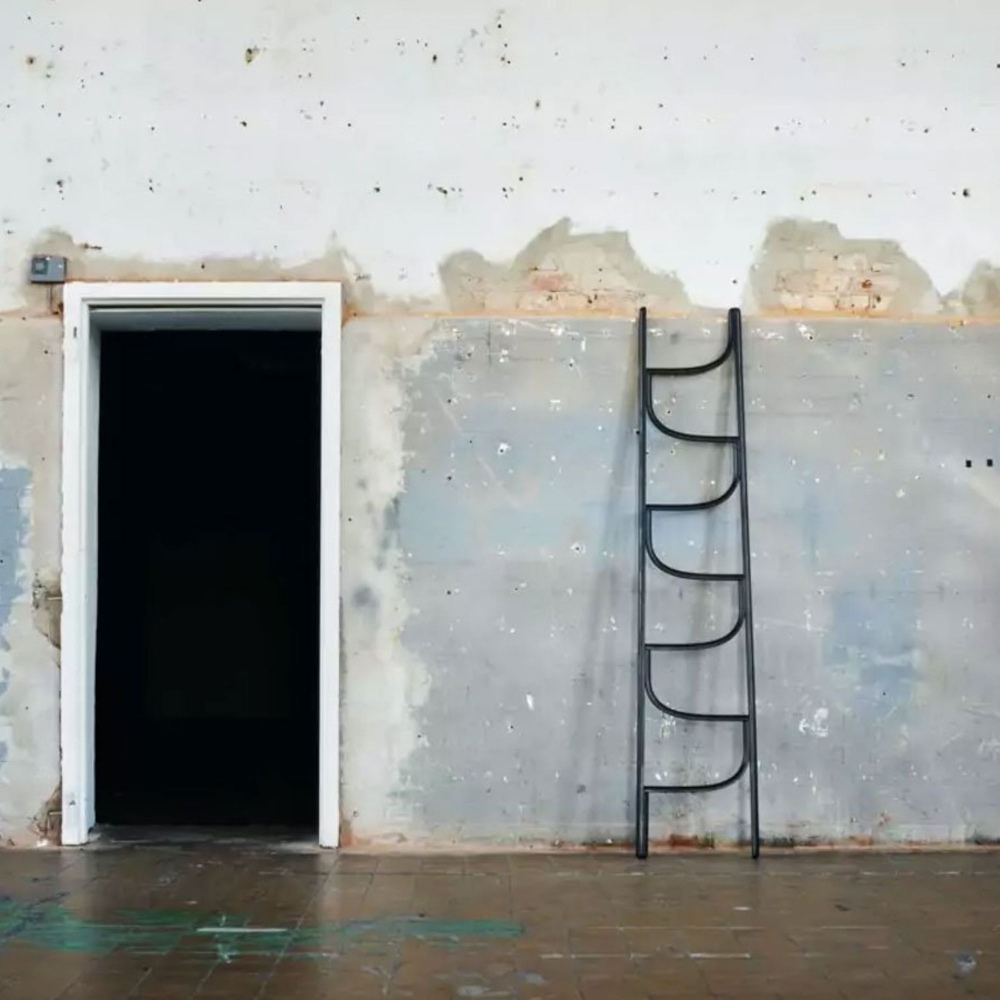 Quick Ship - Wiener GTV Design Ladder towel rail h 150 cm Black