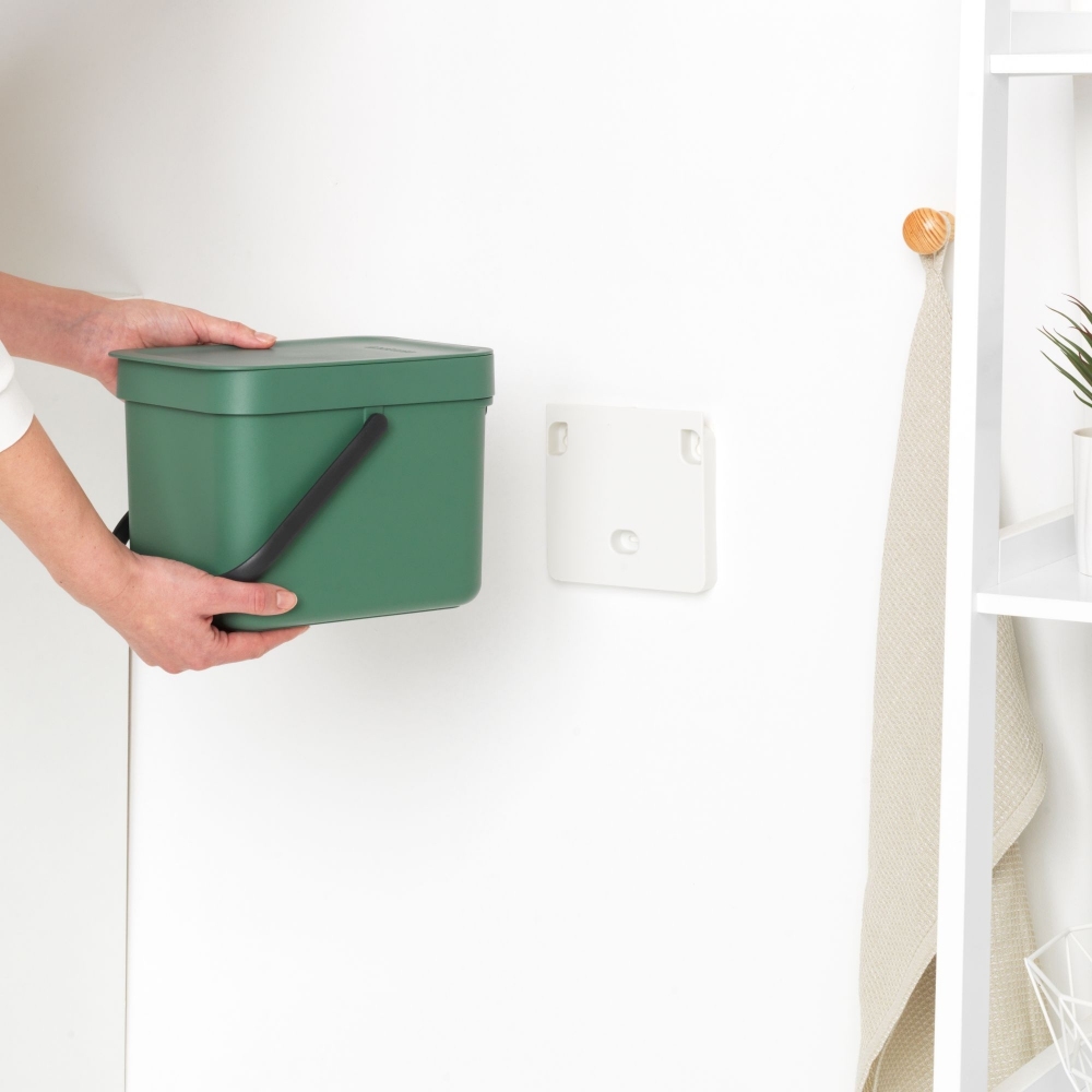 Quick Ship - Brabantia Sort & Go hanging bin 6 liters Fir Green