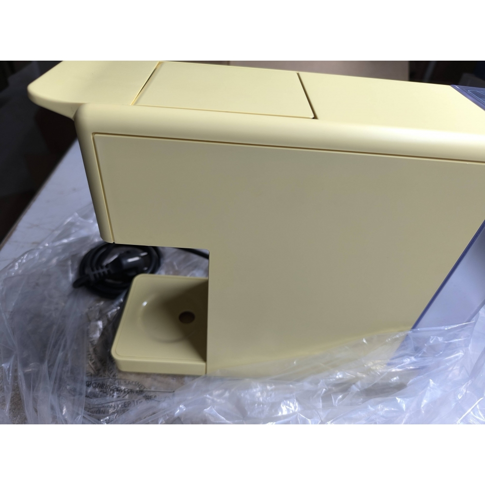 Illy Iperespresso Y3.3 coffee machine